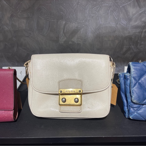 $299 SPECIAL BUNDLE DEAL - Picture 8 of 13